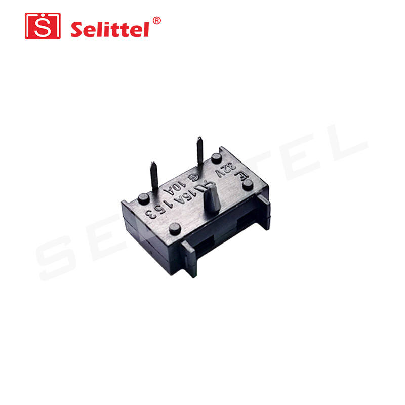 SL-1537 Blade fuse holder