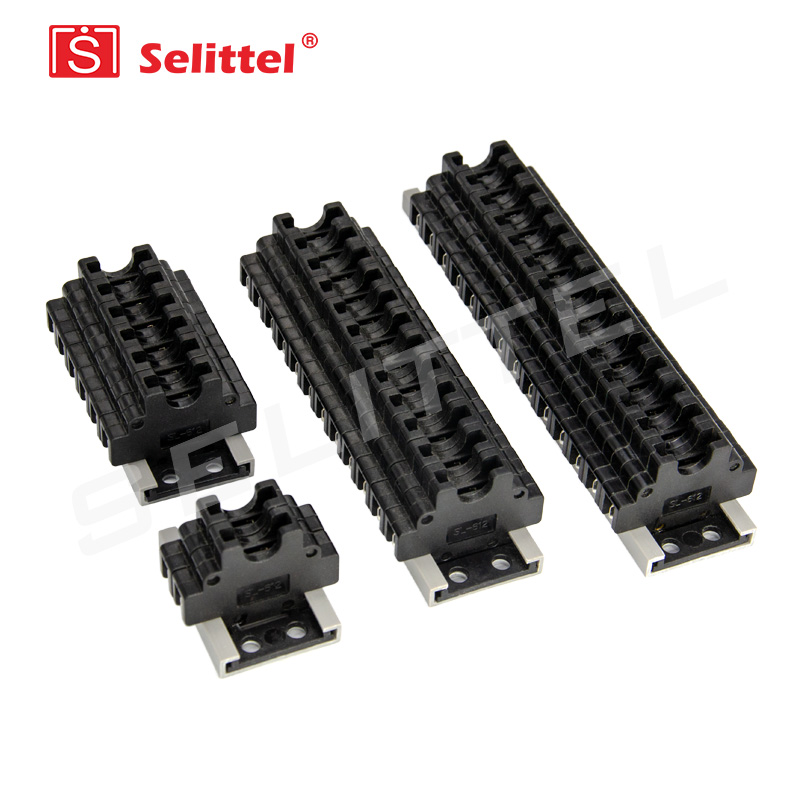 SL-612-XR 多路中号插片保险丝座